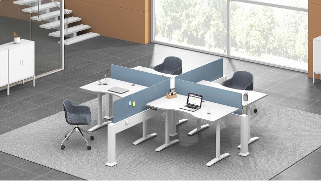 站立办公桌巧思设计，安装更便捷